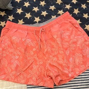 Columbia Coral Leaf Pattern Women's Athletic Shorts